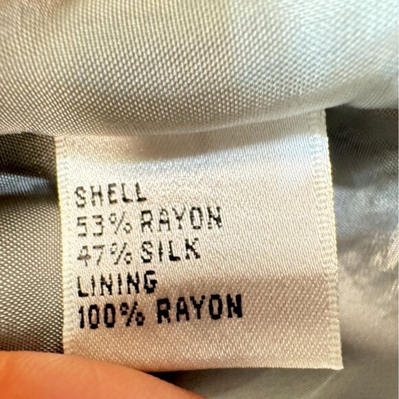 Talbots Womens One-Button Blazer Jacket Size 10 Gray Silk Blend Formal Classic - Picture 3 of 12